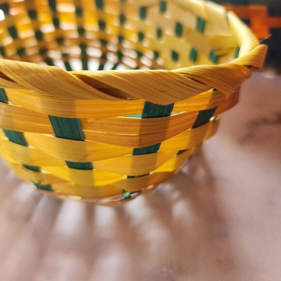 Megatoys braided woven multicolor baskets bundle of 3 thin wooden lightweight - Picture 4 of 6